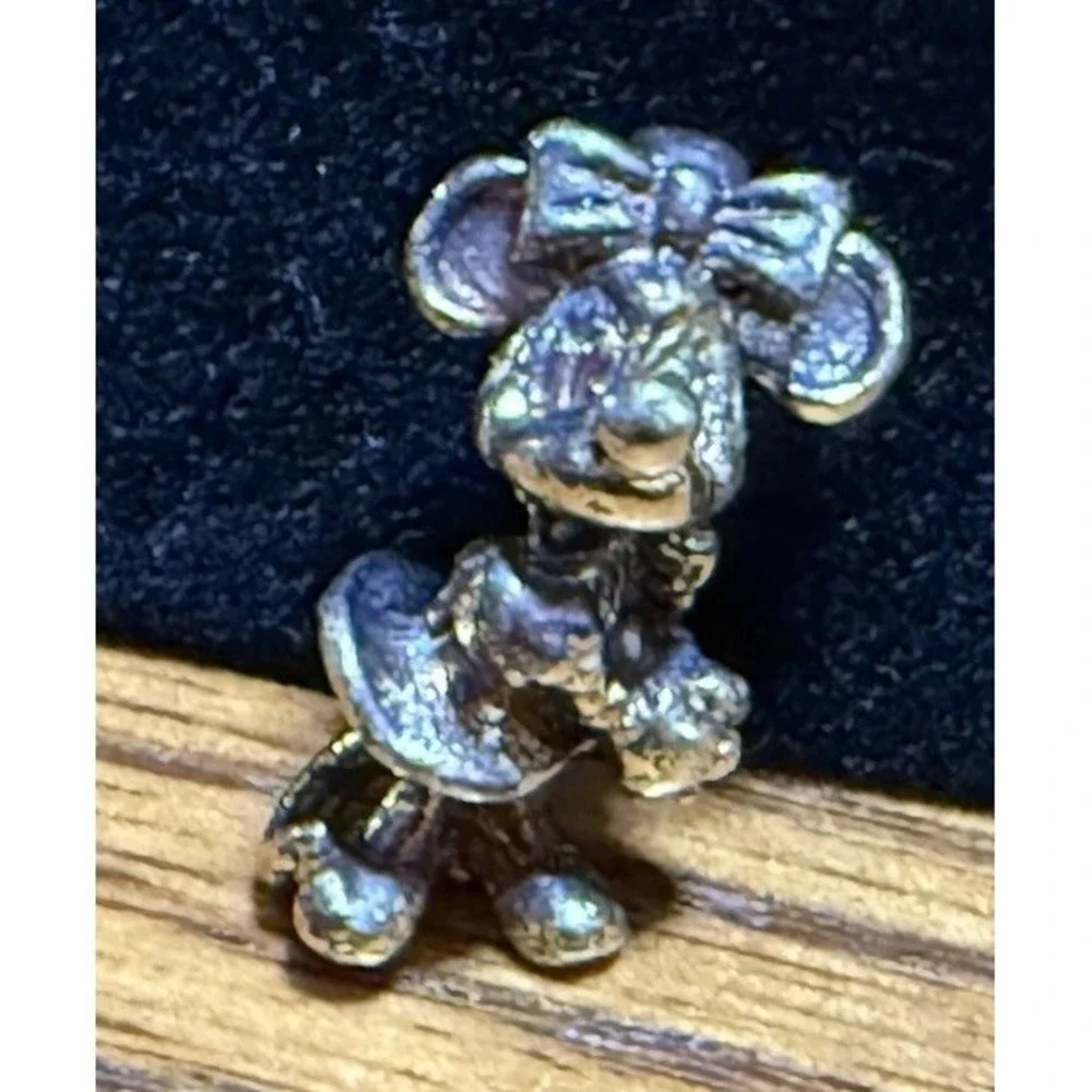 Vintage Disney Minnie Mouse 925 Sterling Silver Charm Cute Clasped Hands on Side